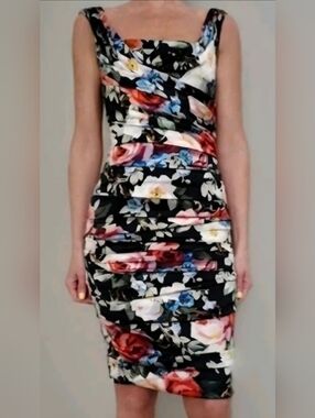 Dolce & Gabbana Silk Floral Ruched Bodycon Dress IT 38 US 2 Made in Italy.